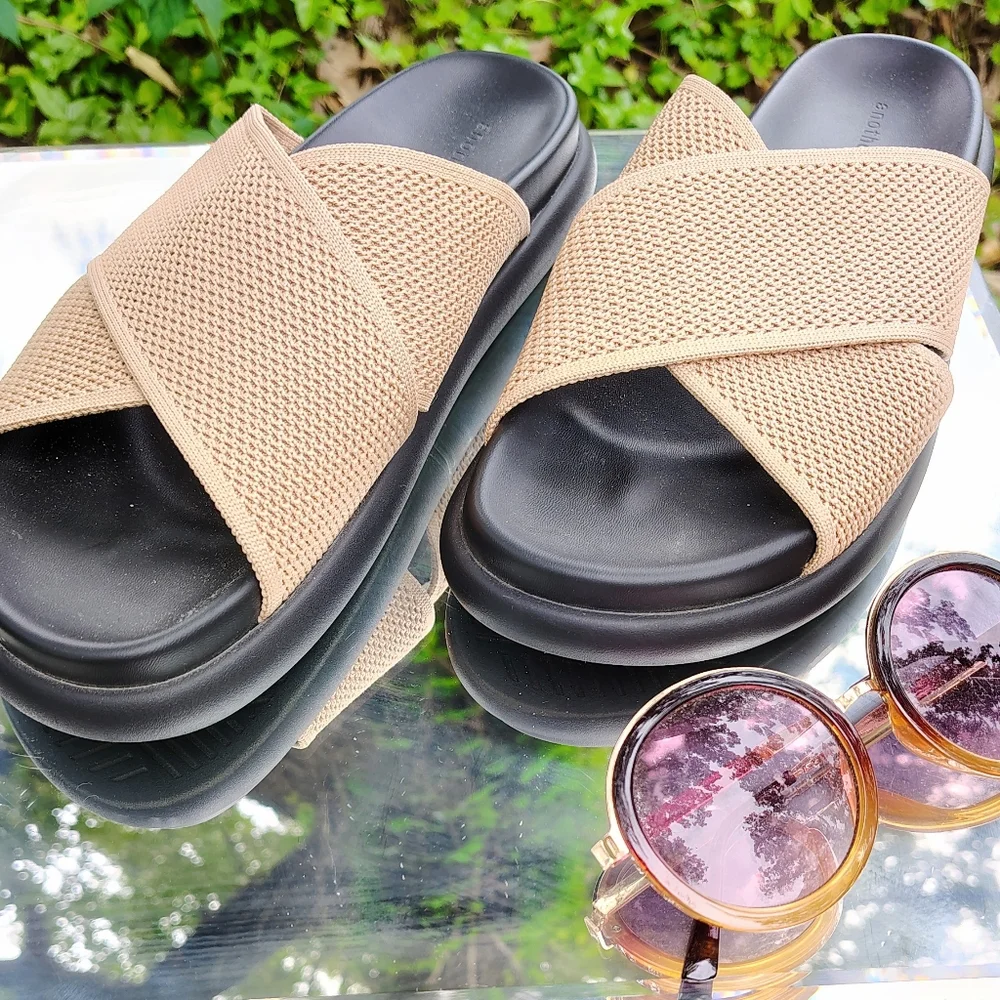 ANEW ANOTHERSOLE SZ 41 9 1/2 TAULE MARSHMELLOW SANDALS SLIDES NWOB - Picture 3 of 14